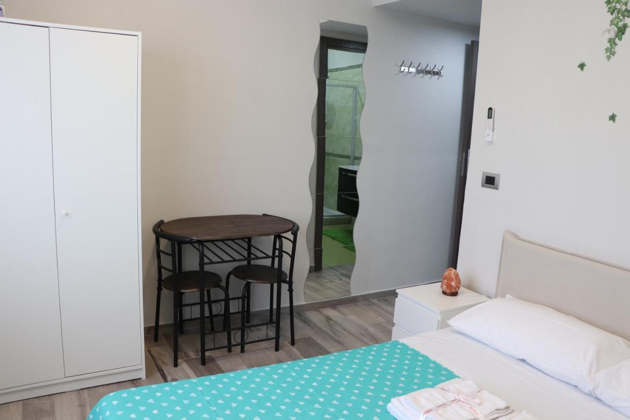 B&B Francesco Fly Naples Exterior photo